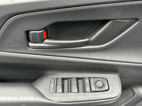 New 2026 Toyota Prius Plug-In Hybrid image 13