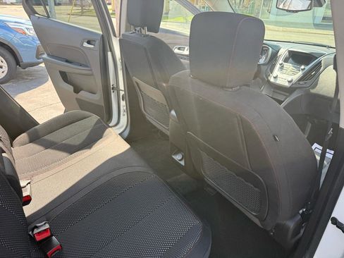 Used 2015 Chevrolet Equinox LT AWD/4WD image 21