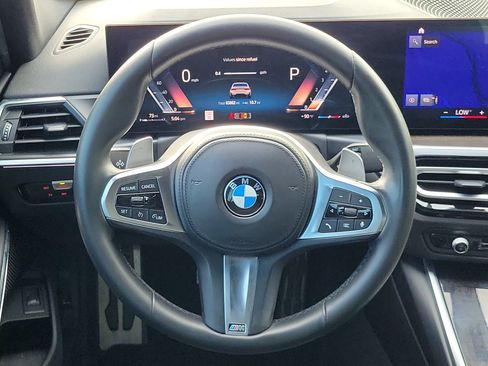 Used 2023 BMW 330i Sedan w/ M Sport Package RWD image 18