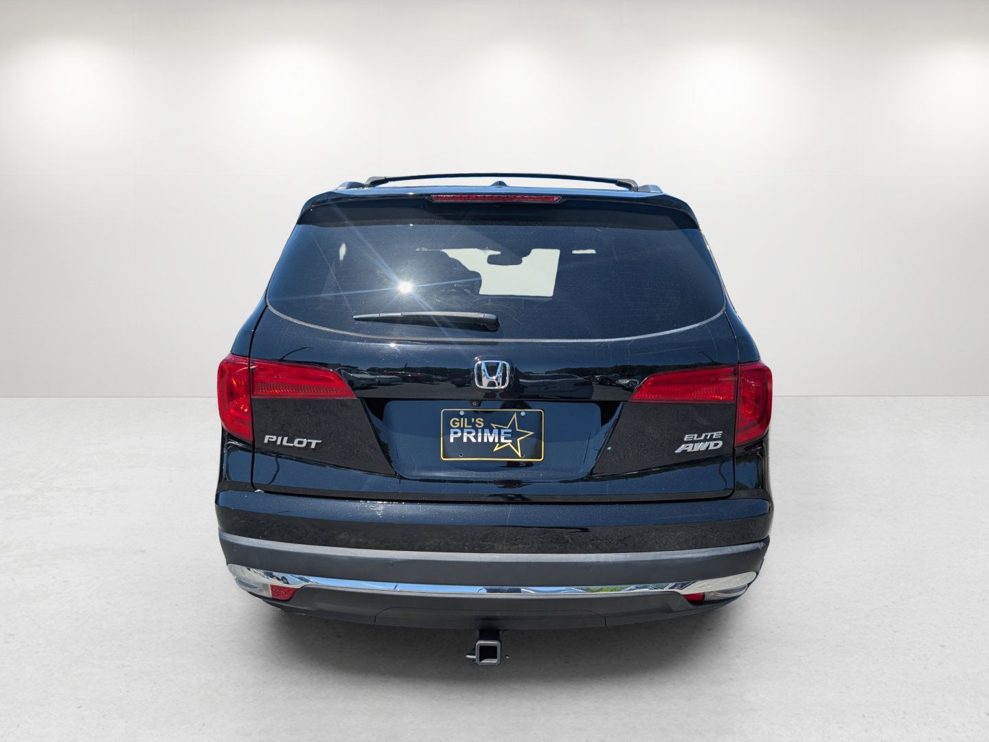 Used 2017 Honda Pilot Elite image 6