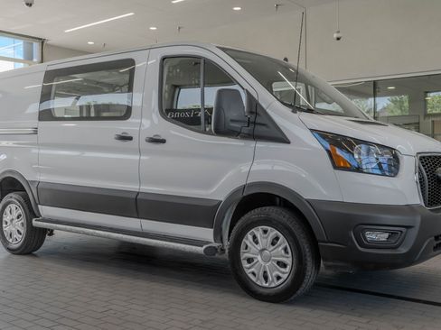 Used 2025 Ford Transit 250 Low Roof w/ Exterior Upgrade Package RWD image 11