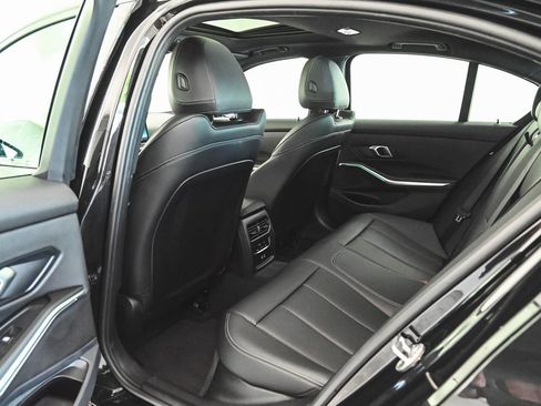 Used 2025 BMW M340i xDrive AWD/4WD image 36