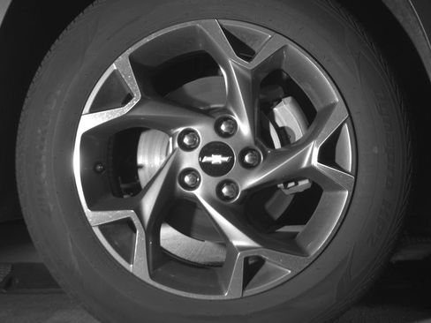 Used 2025 Chevrolet Trax LT image 13