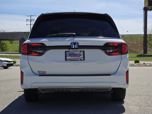 New 2026 Honda Odyssey EX-L image 17