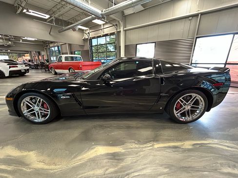 Used 2008 Chevrolet Corvette Z06 w/ Preferred Equipment Group RWD image 28