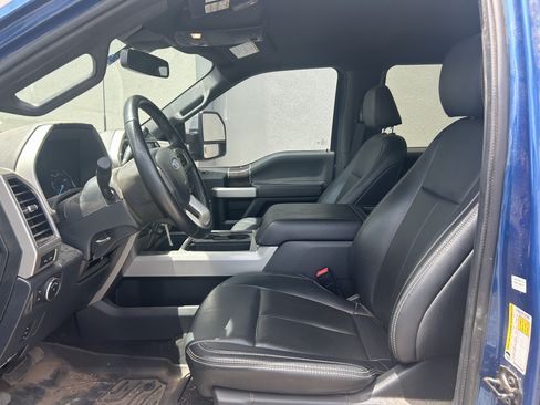 Used 2022 Ford F350 Lariat w/ Chrome Package AWD/4WD image 6