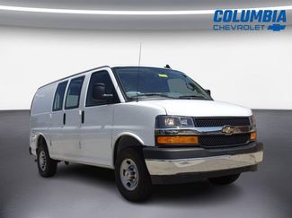 Used 2024 Chevrolet Express 2500 w/ Driver Convenience Package RWD video 1