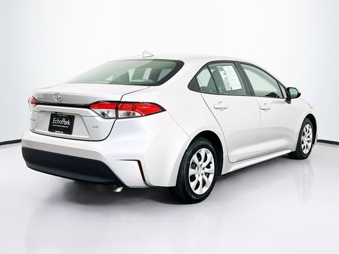 Used 2023 Toyota Corolla LE image 9