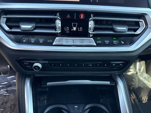 Used 2021 BMW 430i Coupe w/ M Sport Package RWD image 27