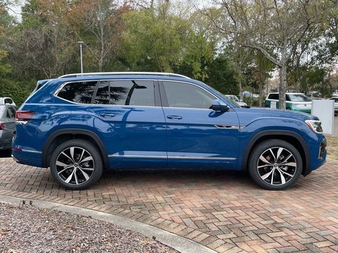 New 2026 Volkswagen Atlas SEL Premium R-Line AWD/4WD image 2