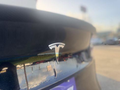 Used 2022 Tesla Model Y Performance AWD/4WD image 35