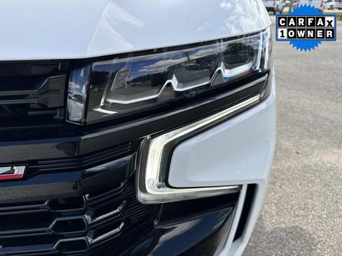 Used 2023 Chevrolet Tahoe Z71 w/ Luxury Package AWD/4WD image 10