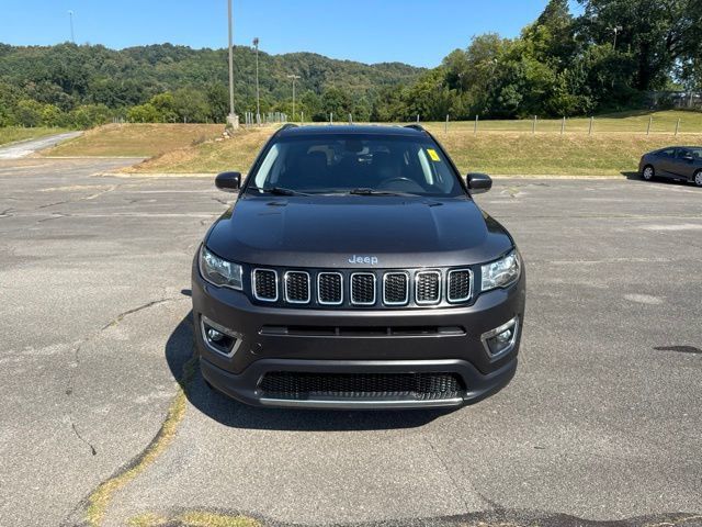 Used 2019 Jeep Compass Limited AWD/4WD image 3