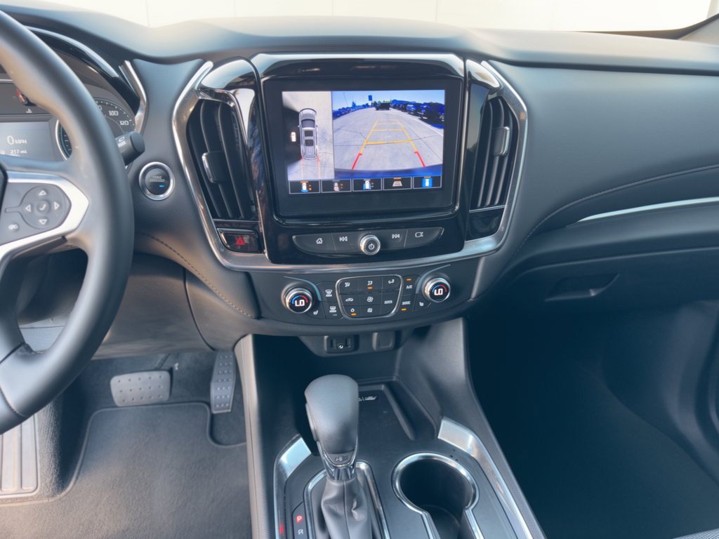 Used 2023 Chevrolet Traverse LT FWD image 22