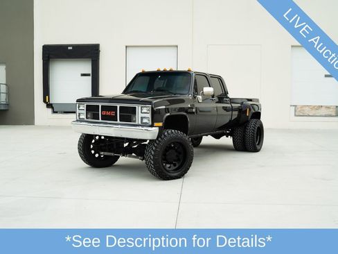 Used 1987 GMC Sierra 3500 4x4 Crew Cab image 2
