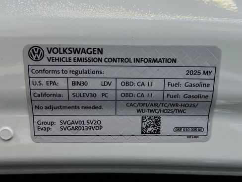 Used 2025 Volkswagen Jetta S FWD image 19