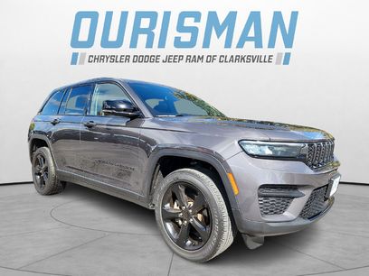 Used 2023 Jeep Grand Cherokee Altitude