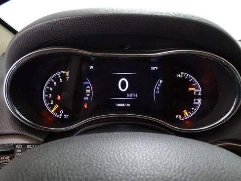 Used 2018 Jeep Grand Cherokee Limited AWD/4WD image 19