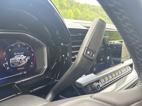 New 2026 Chevrolet Silverado 3500 High Country w/ High Country Premium Package AWD/4WD image 22