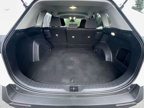 Used 2025 Toyota RAV4 LE image 25