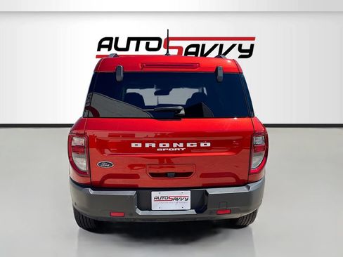Used 2023 Ford Bronco Sport Outer Banks w/ Tech Package AWD/4WD image 6