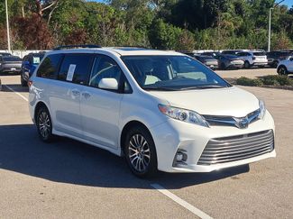 Used 2020 Toyota Sienna Limited video 2