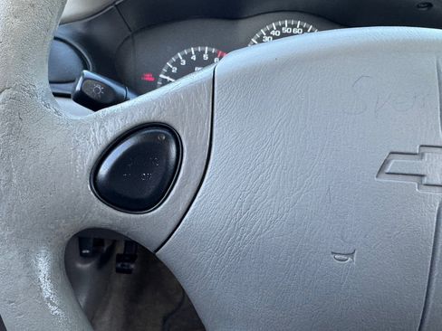 Used 2005 Chevrolet Malibu Classic image 26