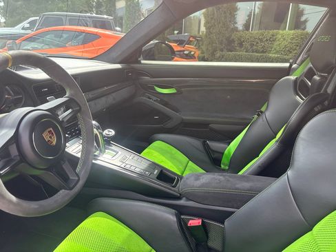 Used 2019 Porsche 911 GT3 RS RWD image 5