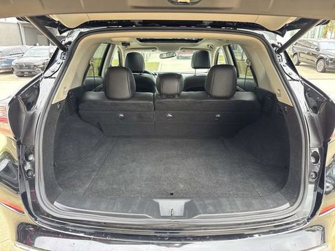 Used 2018 Nissan Murano Platinum image 9