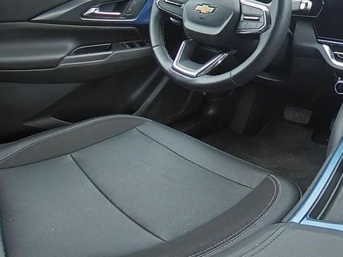 Used 2025 Chevrolet Equinox EV LT w/ Convenience Package FWD image 20