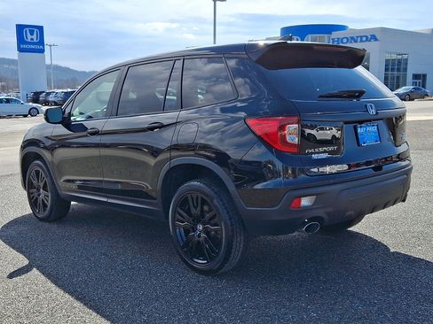 Used 2021 Honda Passport Sport image 4