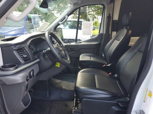Used 2023 Ford Transit 250 Medium Roof AWD w/ Load Area Protection Package image 11