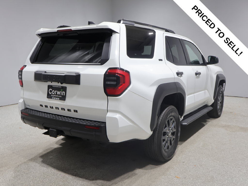 Used 2025 Toyota 4Runner SR5 AWD/4WD image 2