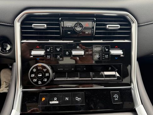 New 2026 Nissan Armada Platinum image 33