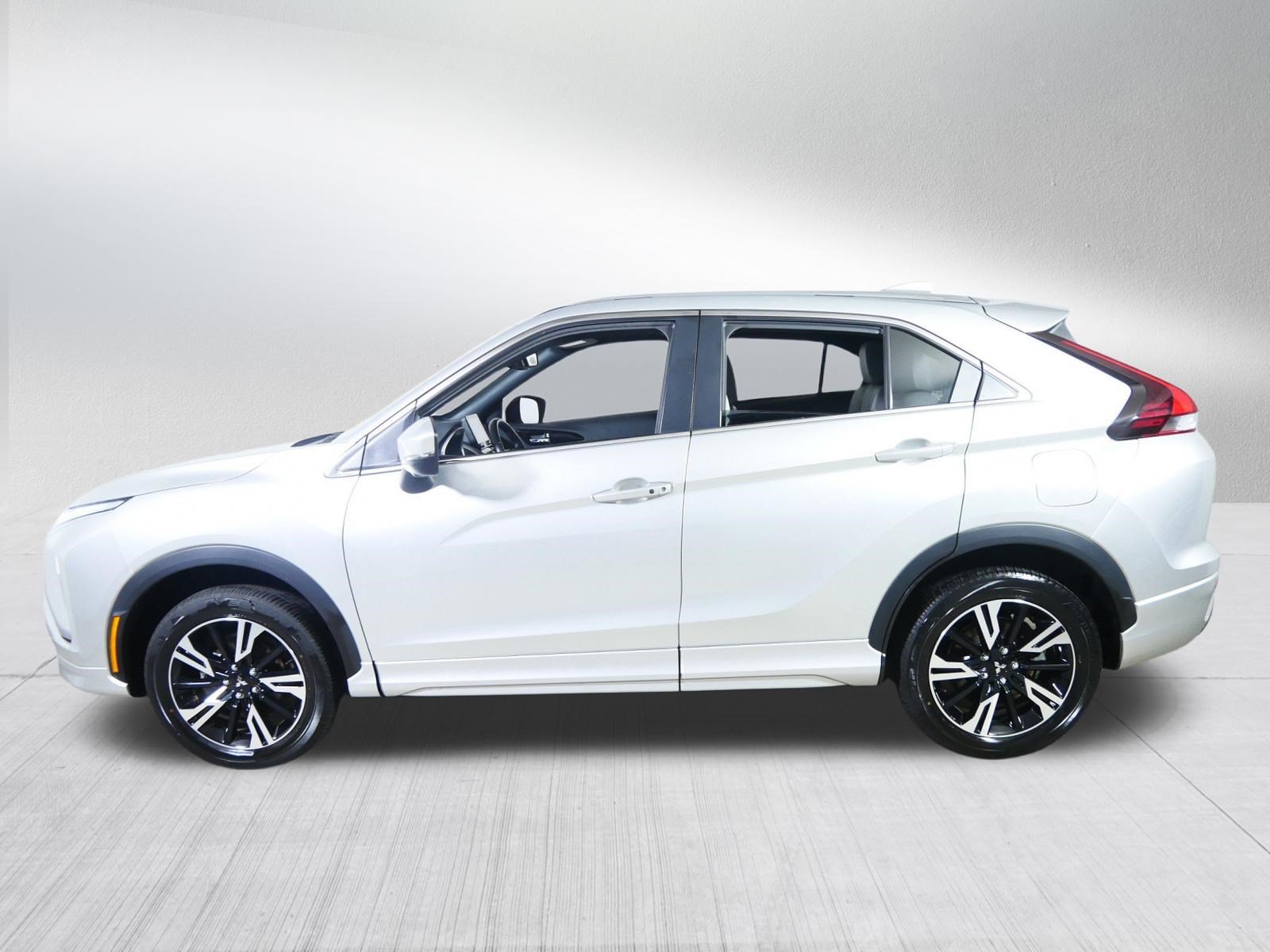 Used 2025 Mitsubishi Eclipse Cross SEL AWD/4WD image 4