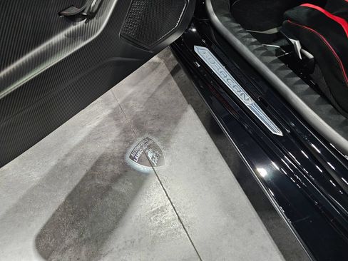 Used 2023 Lamborghini Huracan STO RWD image 53