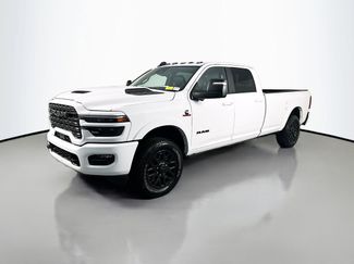 Used 2025 RAM 2500 Limited AWD/4WD video 3