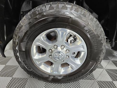 Used 2023 RAM 3500 Big Horn w/ Level 1 Equipment Group image 10