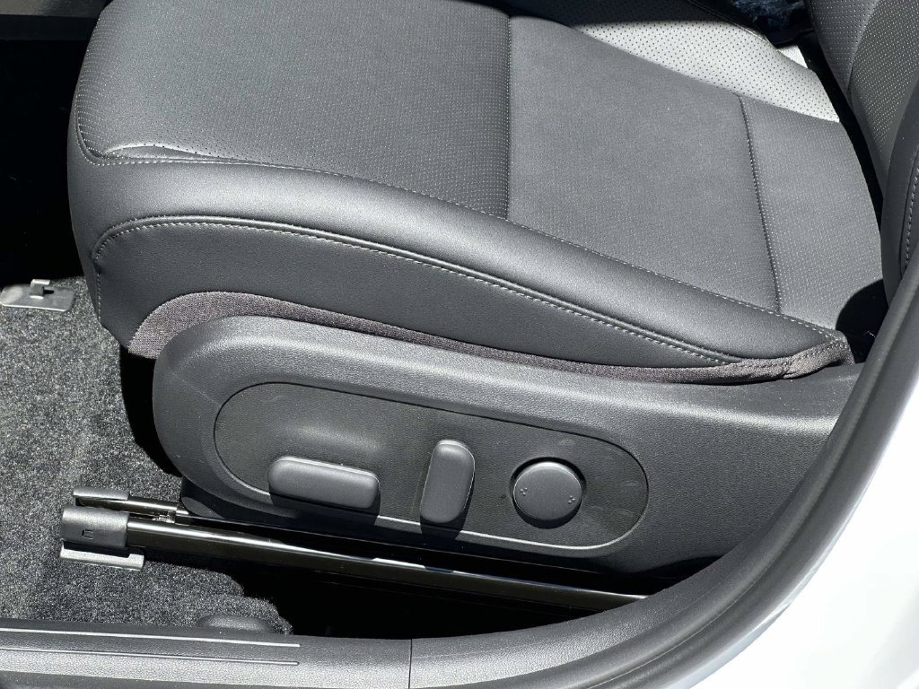 New 2026 Hyundai Kona Limited AWD/4WD image 14