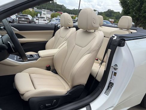 Used 2024 BMW 430i xDrive Convertible w/ M Sport Package AWD/4WD image 14