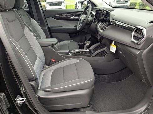 New 2026 Chevrolet TrailBlazer LT w/ LT Cold Weather Package image 34