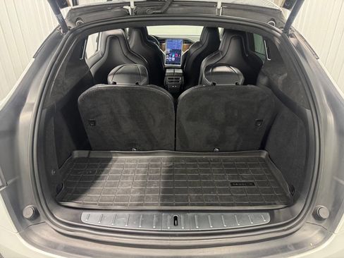 Used 2017 Tesla Model X P100D image 23
