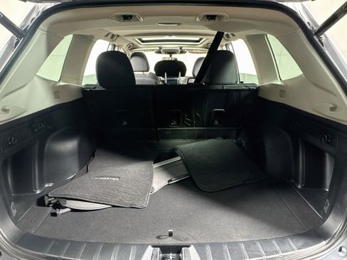 Used 2023 Subaru Forester Premium AWD/4WD image 24