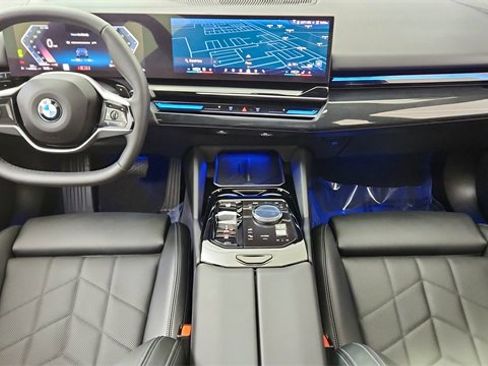 Used 2026 BMW 530i xDrive 530i xDrive image 86