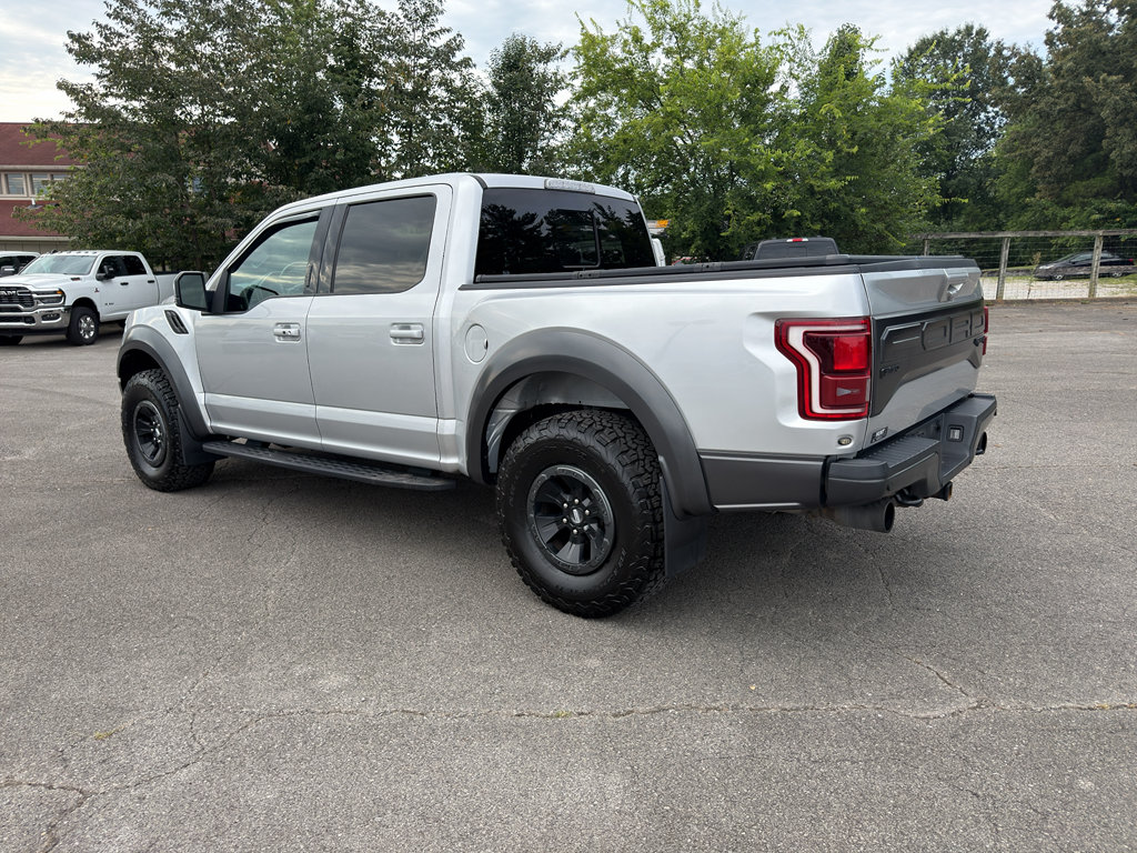 Used 2018 Ford F150 Raptor w/ Equipment Group 802A Luxury AWD/4WD image 7