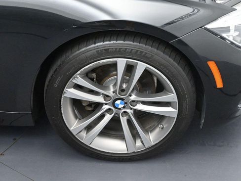 Used 2018 BMW 330i Sedan RWD image 30