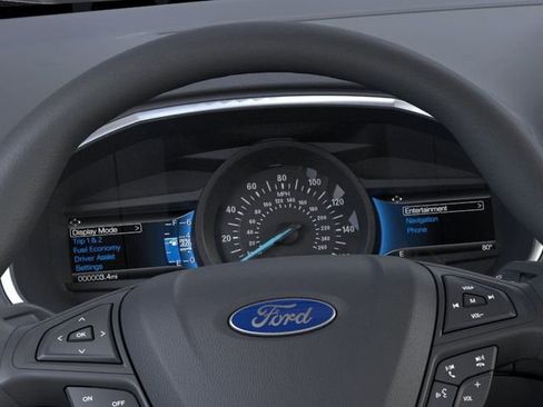 New 2024 Ford Edge SE image 13