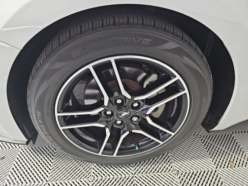 Used 2022 Ford Mustang Convertible w/ Equipment Group 101A RWD image 10