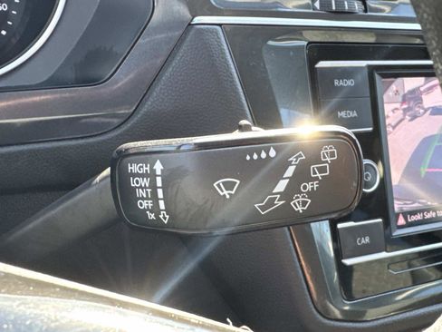 Used 2019 Volkswagen Tiguan S FWD image 24