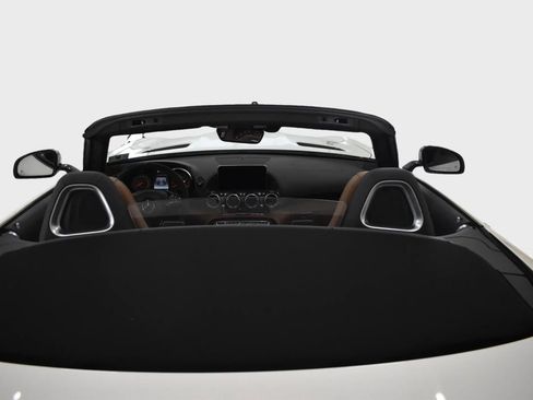 Used 2018 Mercedes-Benz AMG GT C image 10